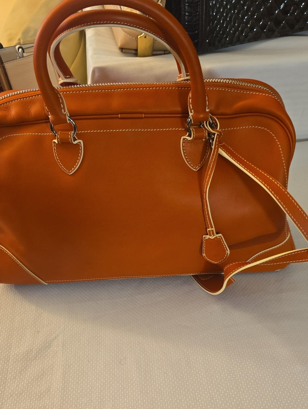 Marc Jacobs Leather Top-Handle Satchel Bag in Warm Cognac